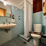Ocean Front 77 מלון דירות 4*