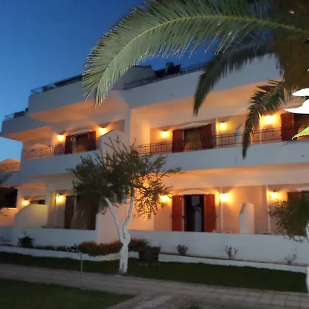 Ocean Front 77