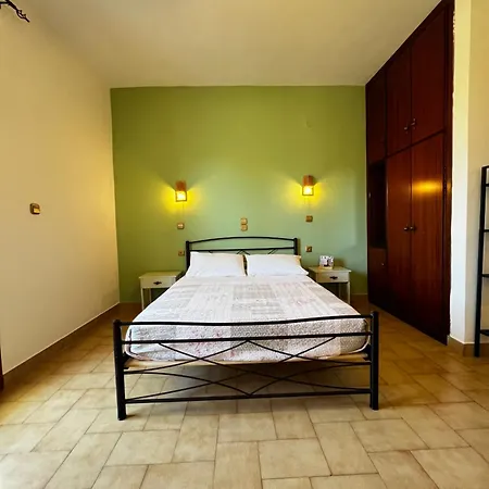 Apart-hotel Ocean Front 77