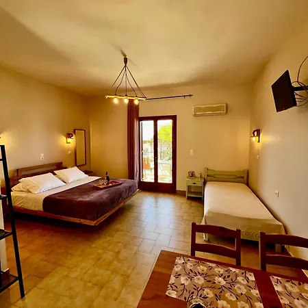 Ocean Front 77 Apart-hotel