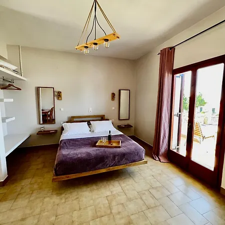 Ocean Front 77 Apart-hotel 2*