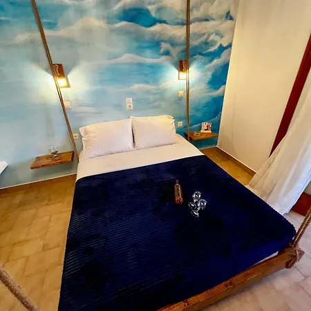 Ocean Front 77