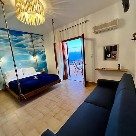 Ocean Front 77 4*